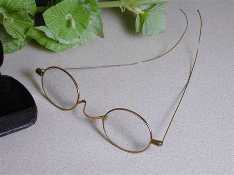 inexpensive wire framed glasses.